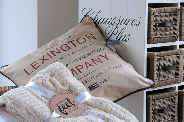 Jaspers & Co. in Zug | Home | Lexington Jaspers & Co. in Zug | Home | Lexington